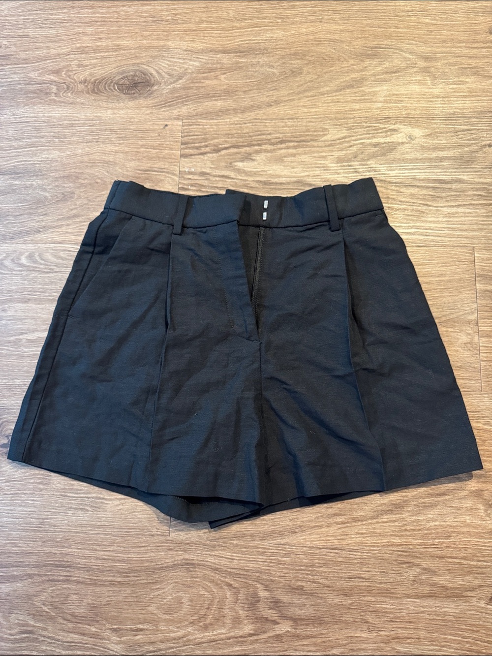 H&M Black High-Waist Tailored Women's Shorts